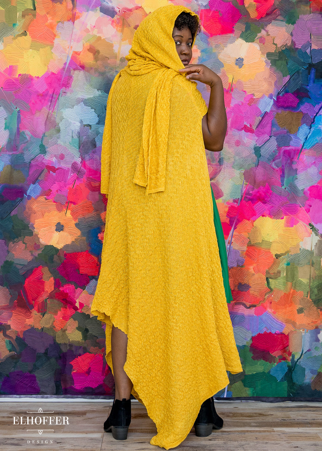 Essential Renegade Cape - Dandelion Yellow