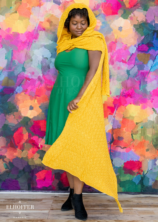 Essential Renegade Cape - Dandelion Yellow