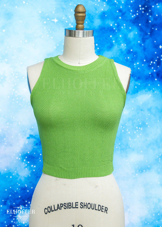 Essential Susan Crop Top - Leaf Green Chevron