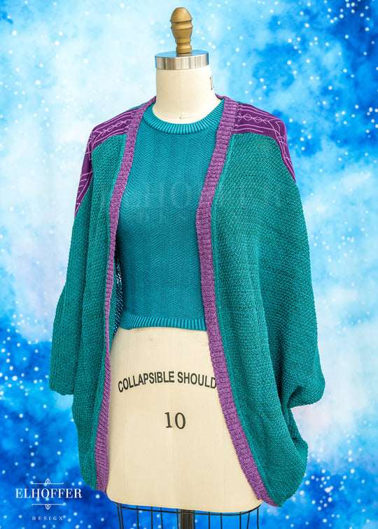 Essential Susan Crop Top - Teal Chevron