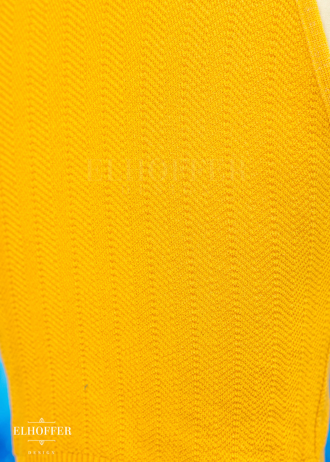 Essential Susan Crop Top - Mustard Chevron