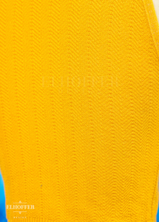 Essential Susan Crop Top - Mustard Chevron