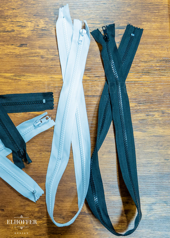 #5 Molded Plastic Closed End Zipper - Black or White - 29"