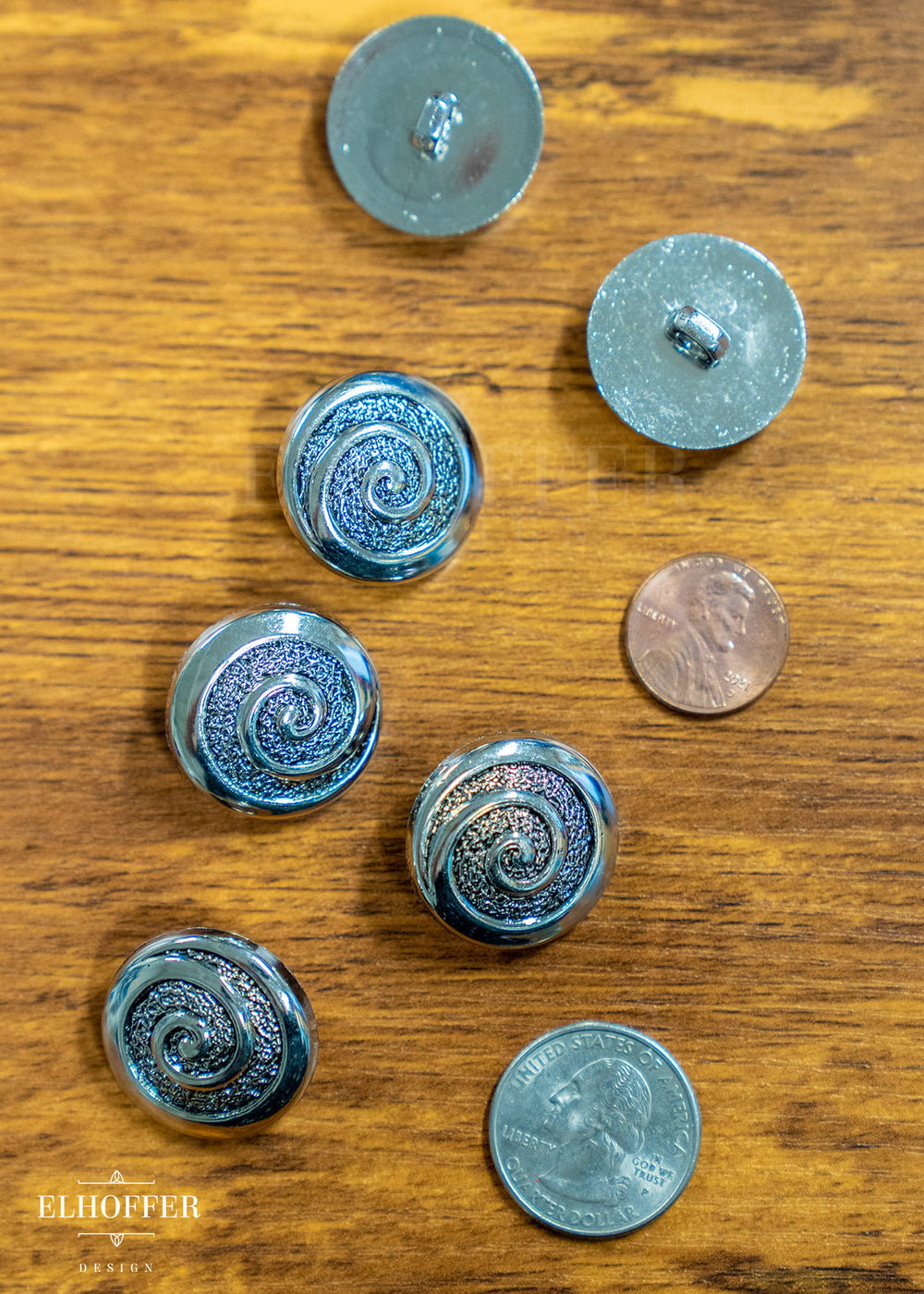 Spiral Shank Buttons - Plastic - 40L