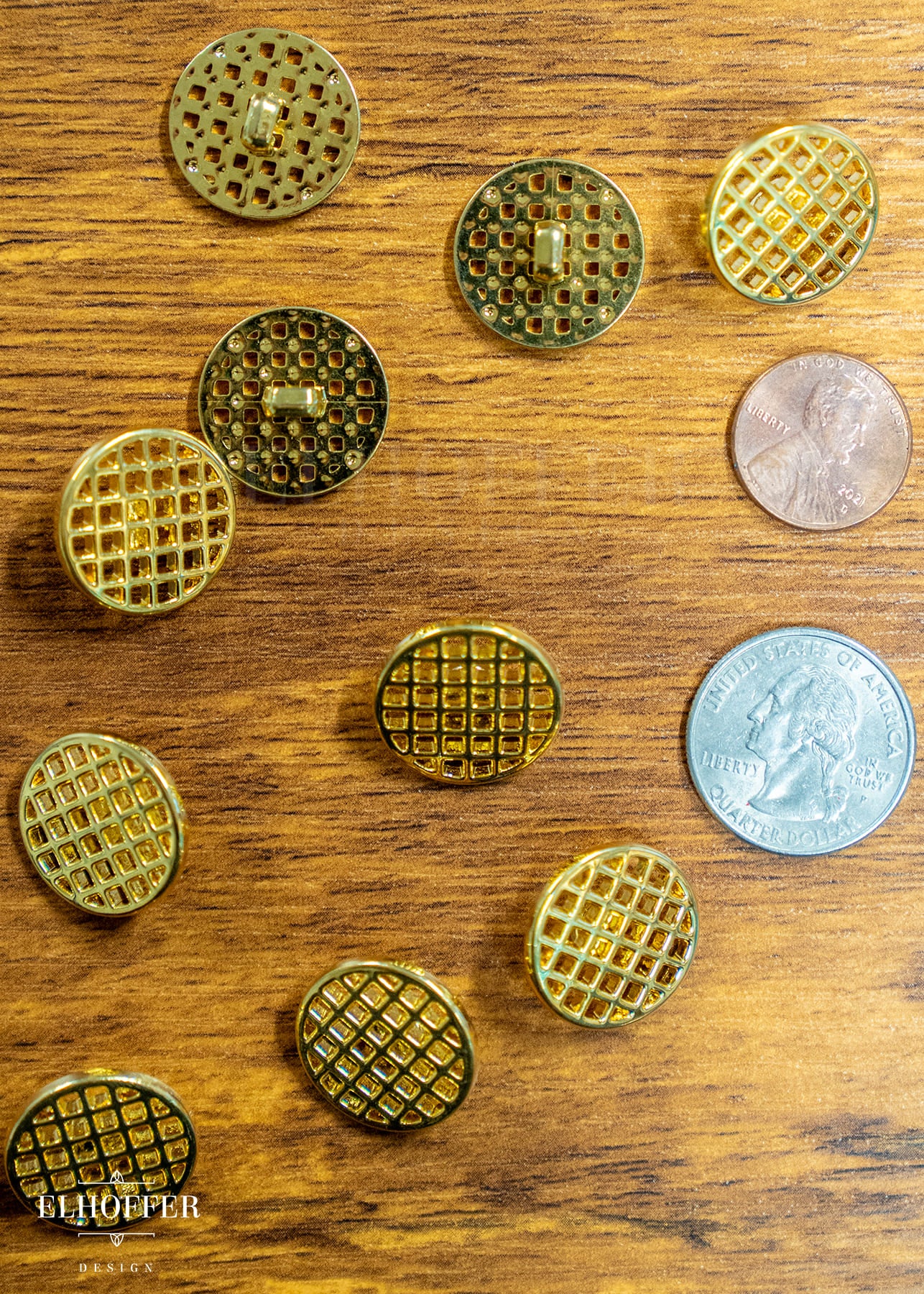 Waffle Cutout Shank Buttons - Gold Plastic - 30L β Elhoffer Design