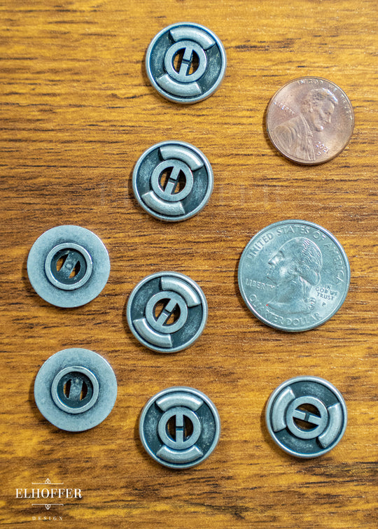 Distressed Gear 2 Hole Buttons - Metal - 28L