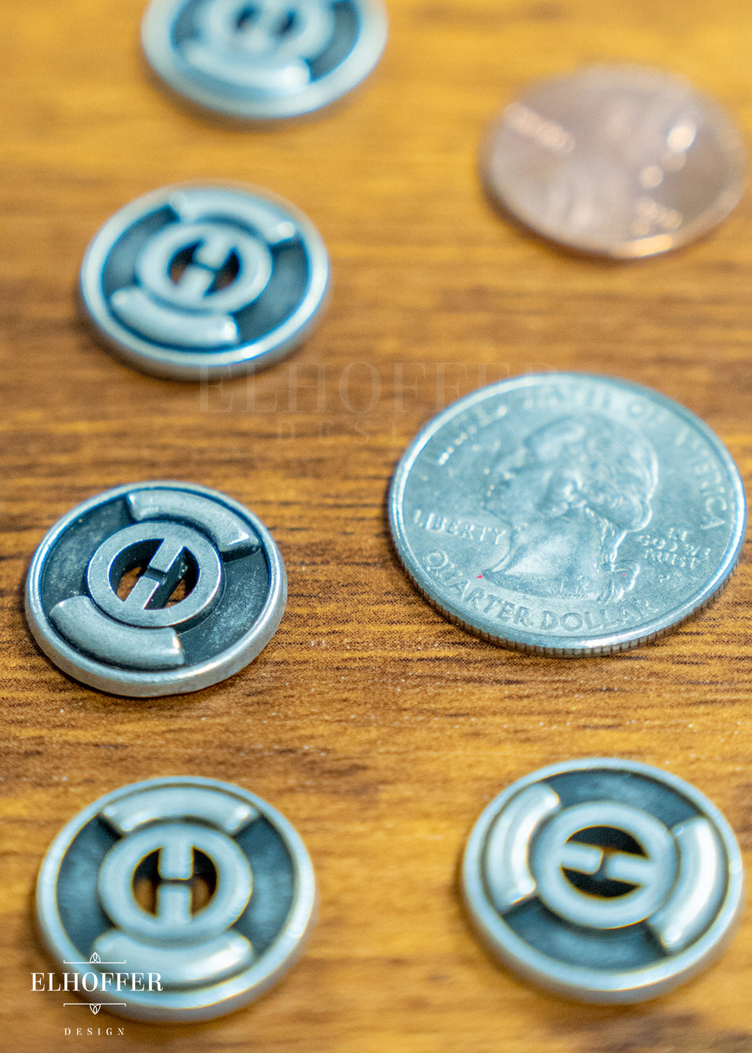 Distressed Gear 2 Hole Buttons - Metal - 28L