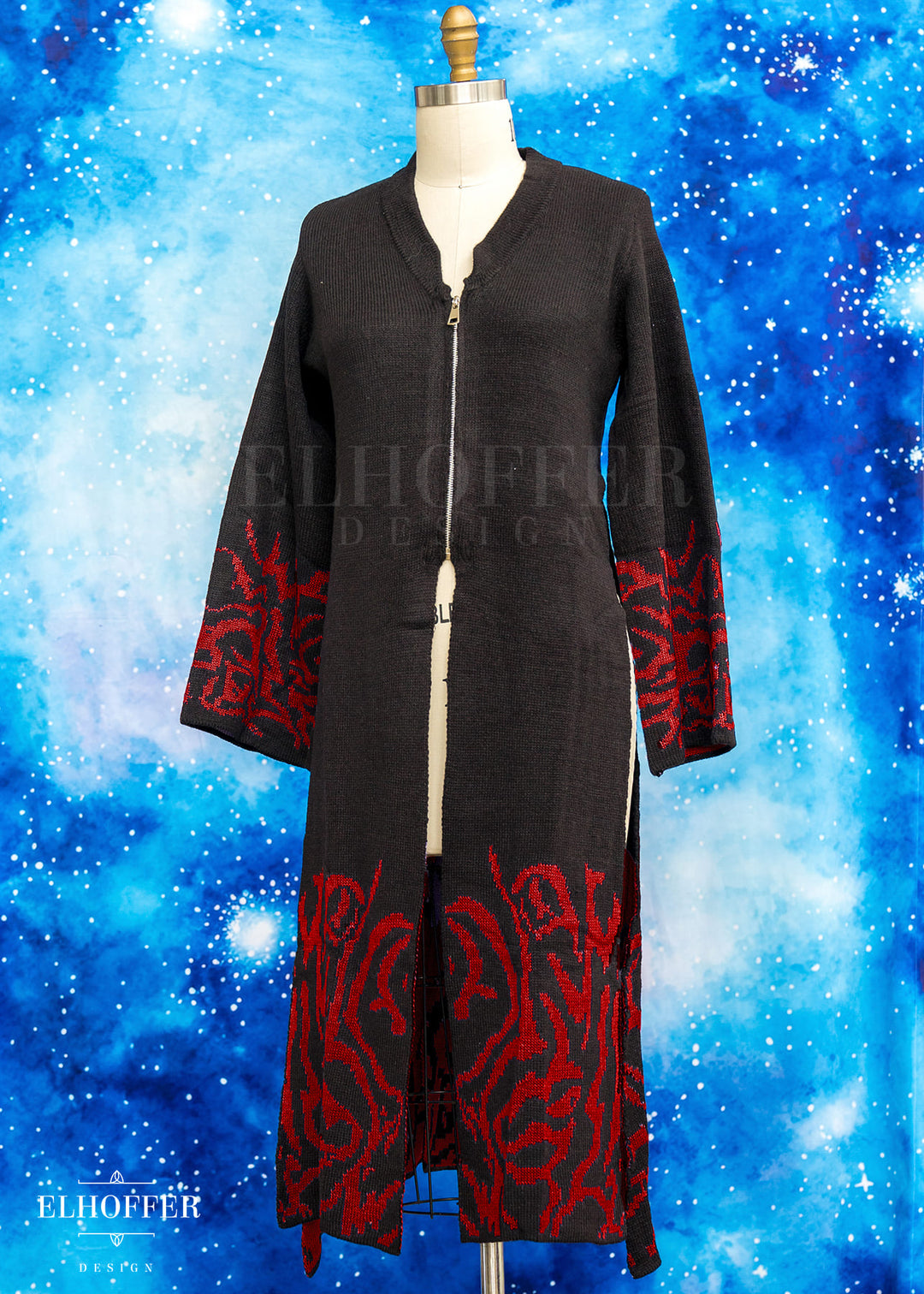 PREORDER - Demon Idol Unisex Sochangui Robe - Black & Red