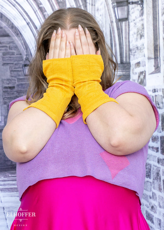 PREORDER - Mysterious Sparkle Arm Warmers - Mustard