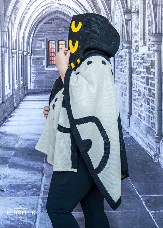 Sassy Magpie Hooded Poncho