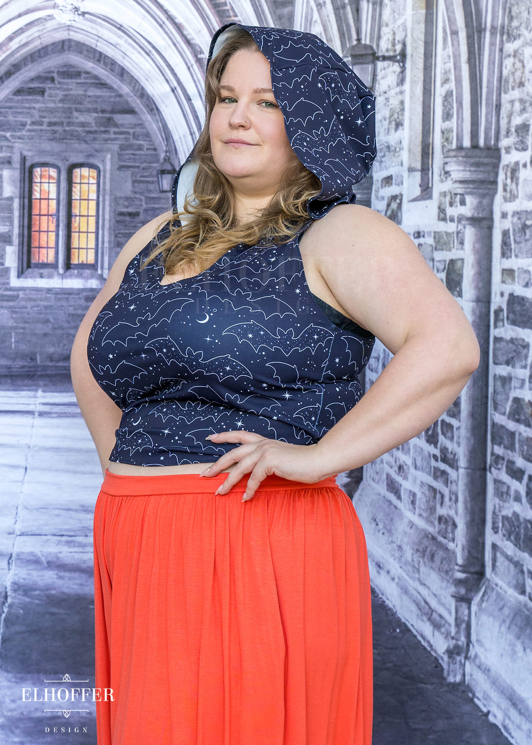 Essential Mara Hooded Crop - Batty Witch Spandex