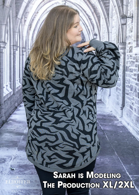 Demon Scars Oversize Sweater - Reaper Black