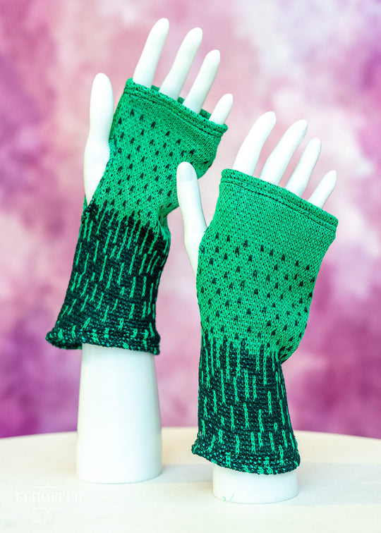 Sunset Lucky Green Ombre Gloves
