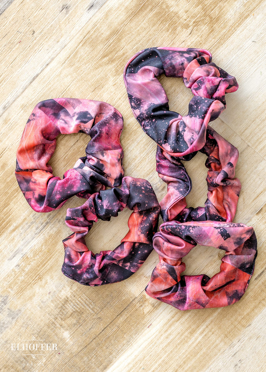 Black/Pink Geometric Space Scrunchie