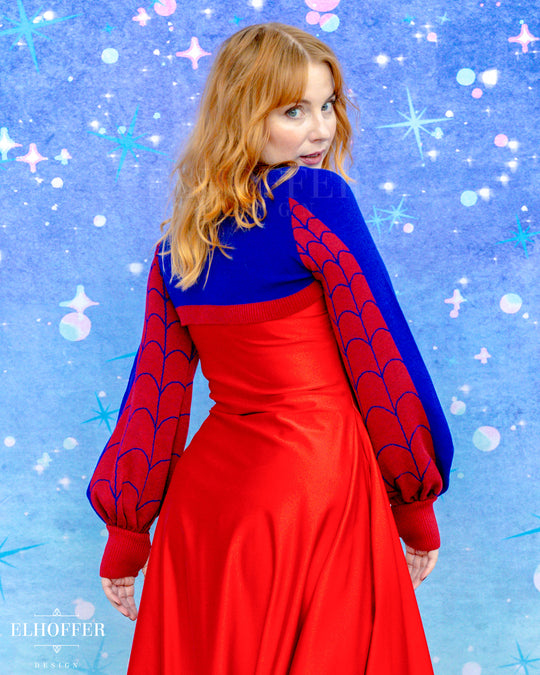 Spiderweb Capricorn Crew Crop - Classic Blue