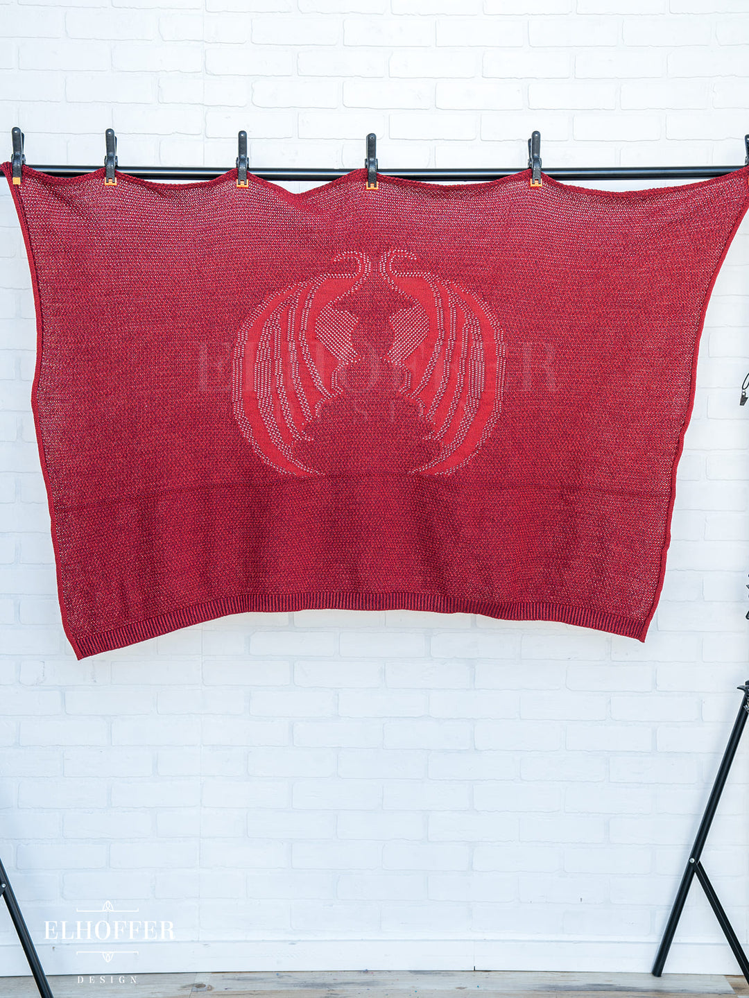 Remnant Raw Blanket - Fae of Night & Stars Robe Knit Panel - Vamp Red