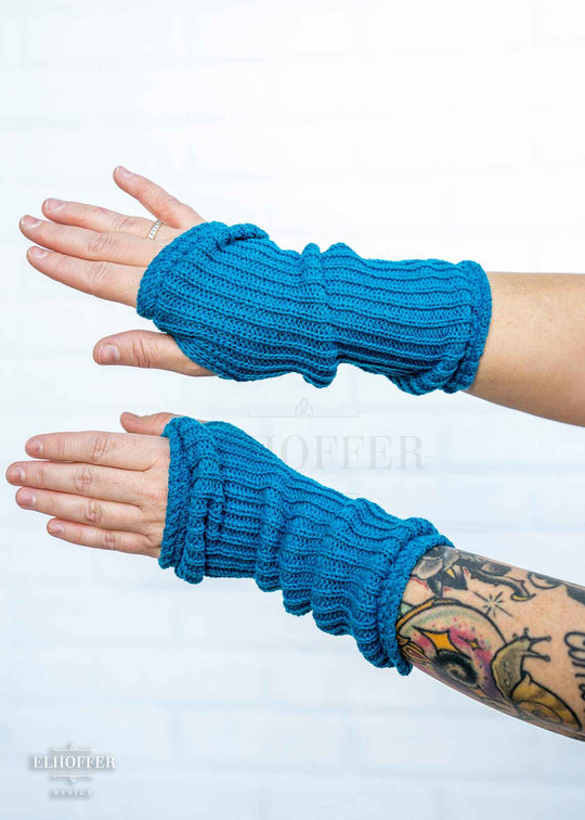 Sacred Princess Fingerless Gloves - Cursed Lake Blue