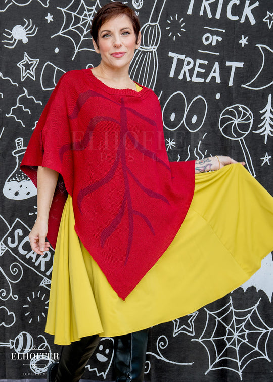 Essential Leaf Poncho - Fallen Red