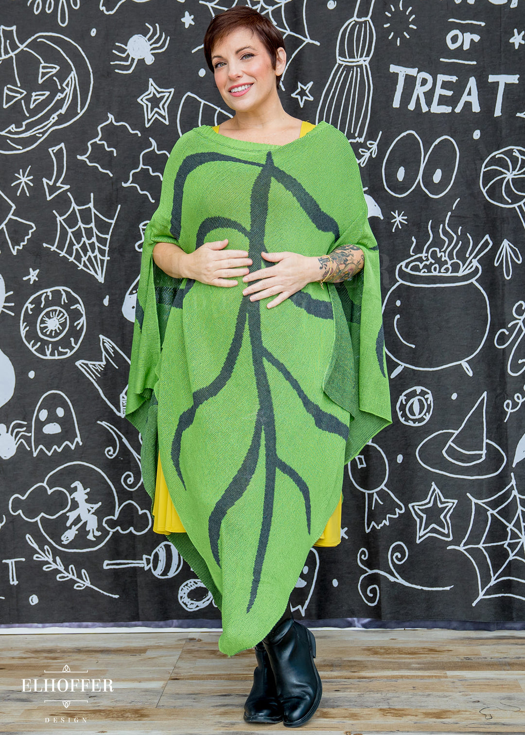 Essential Leaf Poncho - Spring Green
