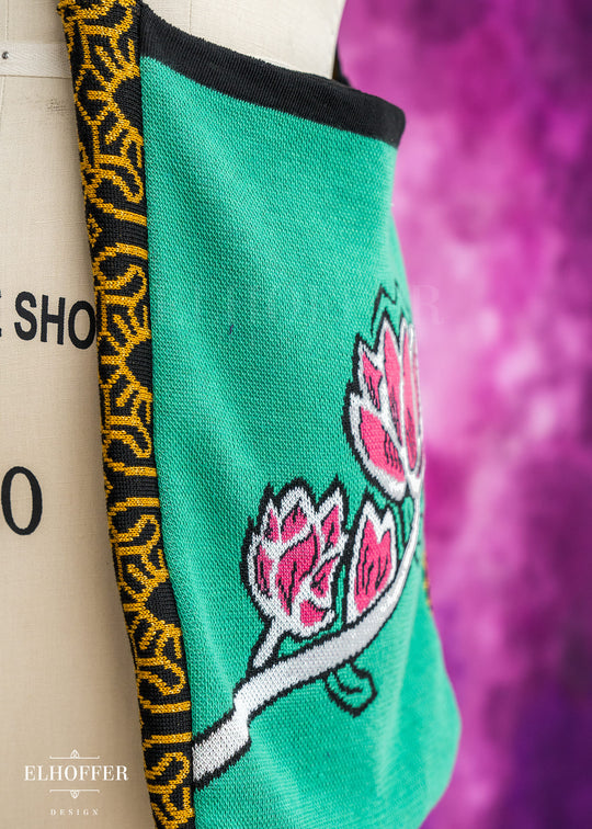 PREORDER - Cutest Maknae Satchel