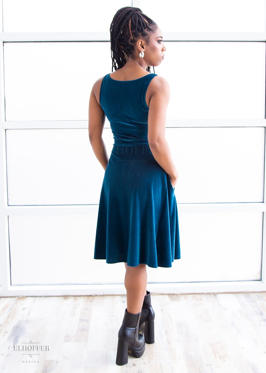 Essential Aquarius Knee Length Dress - Apatite Velvet