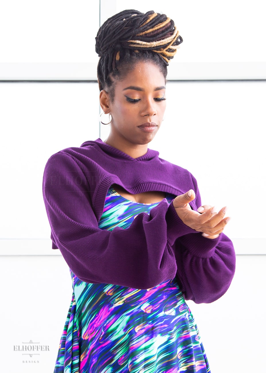 Retired Essential Capricorn Crop Hoodie - Sinister Purple Top