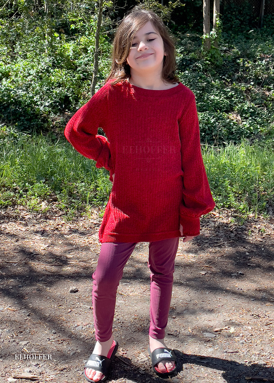 Essential Cassie Oversize Sweater - Darkside Red