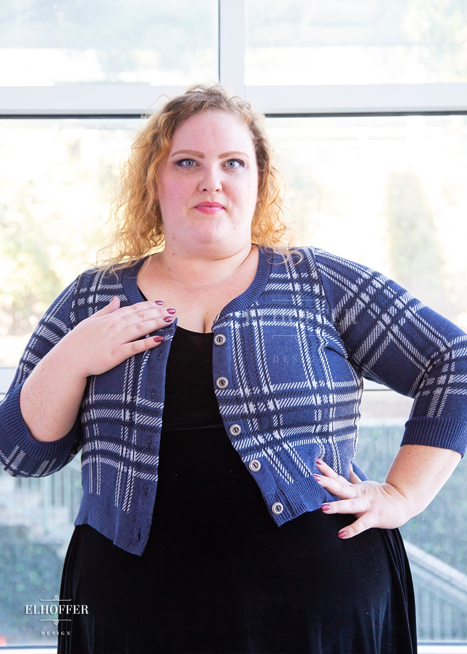 Essential Cordelia Cropped Cardi - Navy Tartan Cardigan