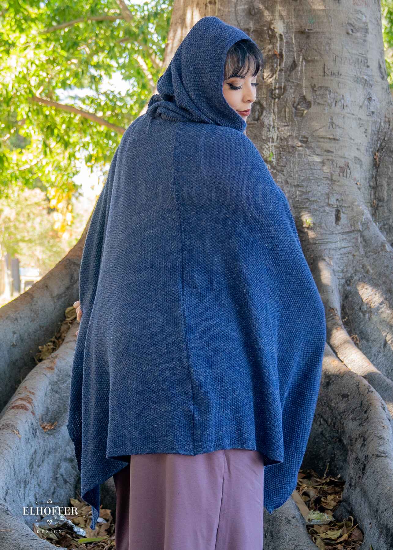 Starpuff Special - Essential Nomad Cape - Heathered Navy