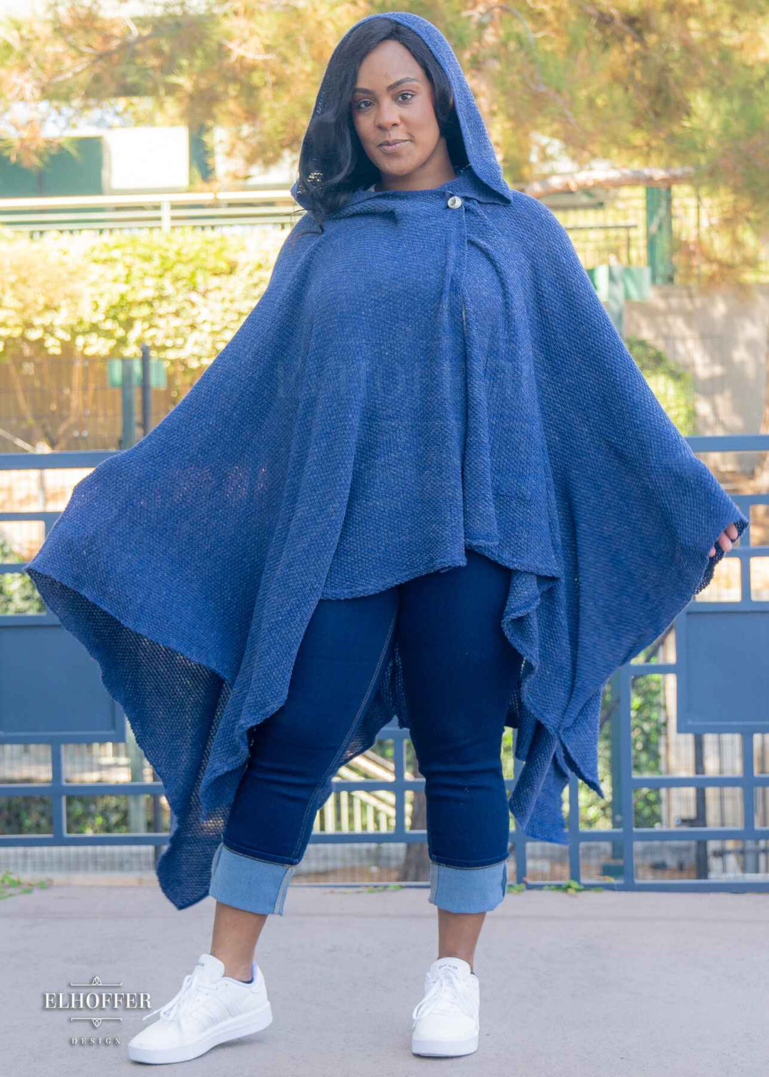 Essential Nomad Cape - Heathered Navy