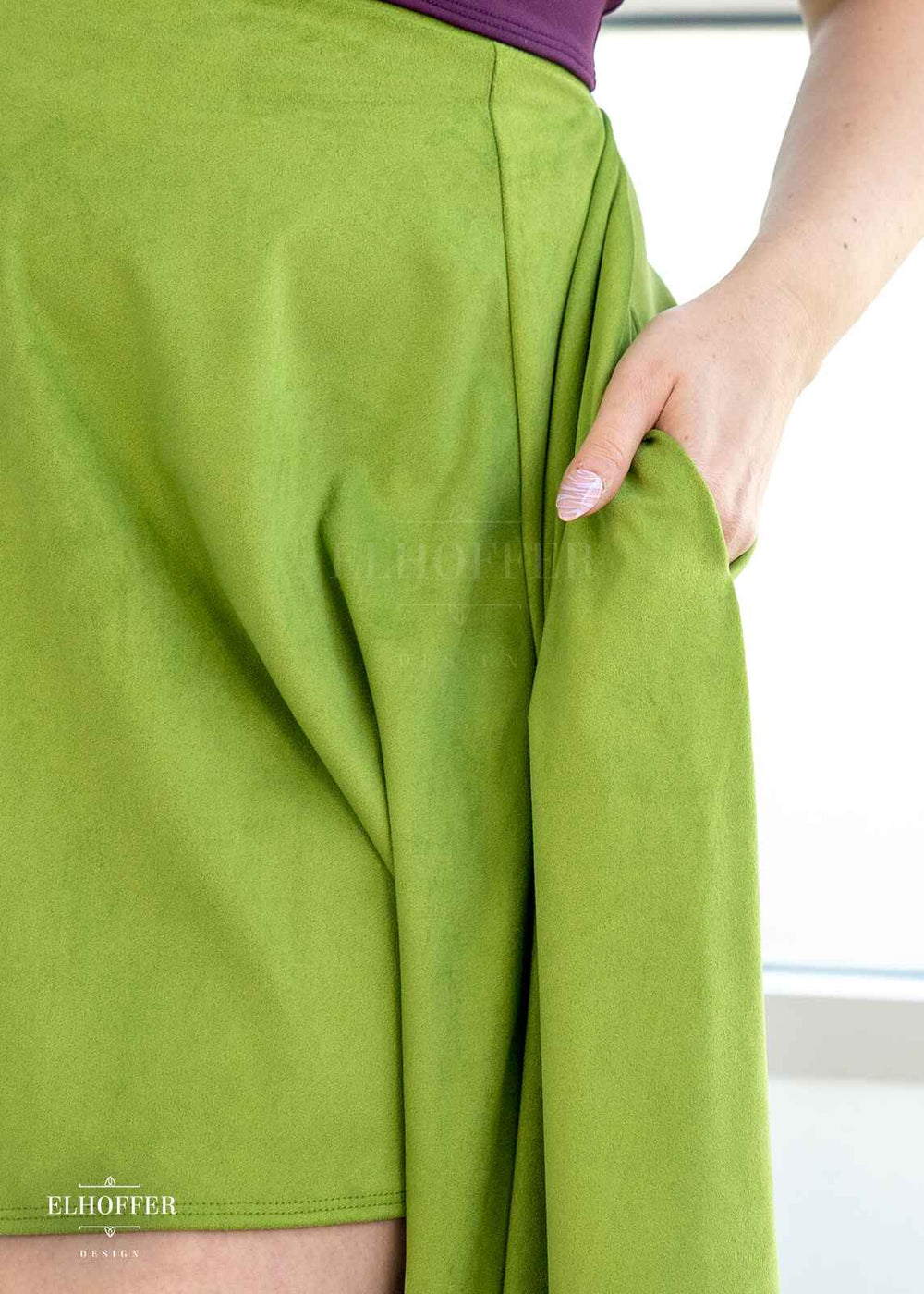 Essential Katie Lynn Skirt - Avocado Suede