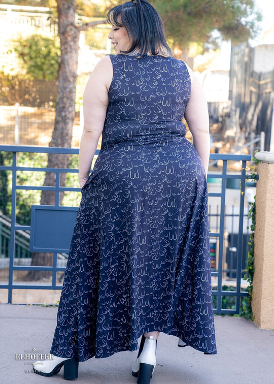 Essential Maxi Dress - Bewb Love