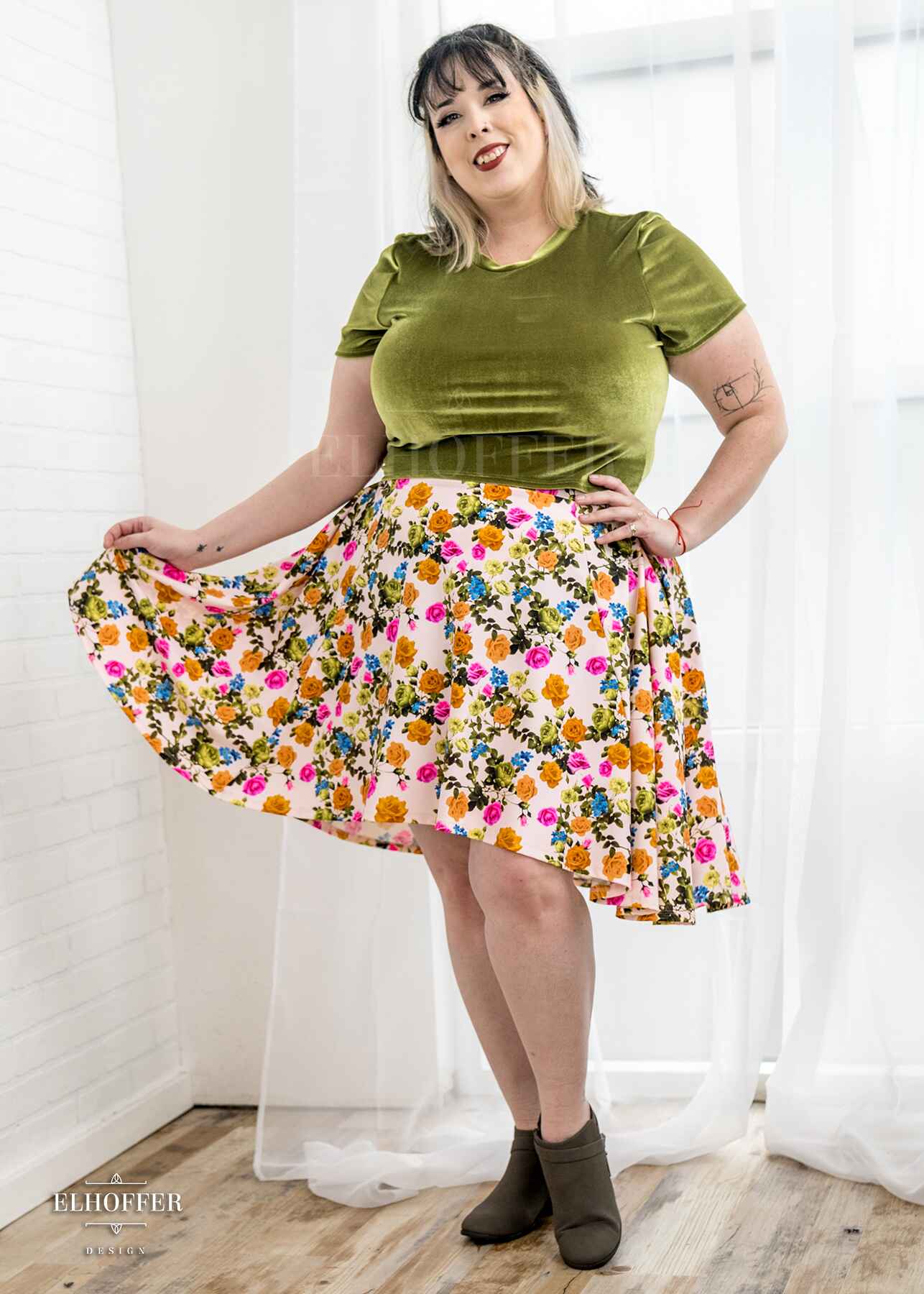 Essential Katie Lynn Skirt - Vintage Flowers