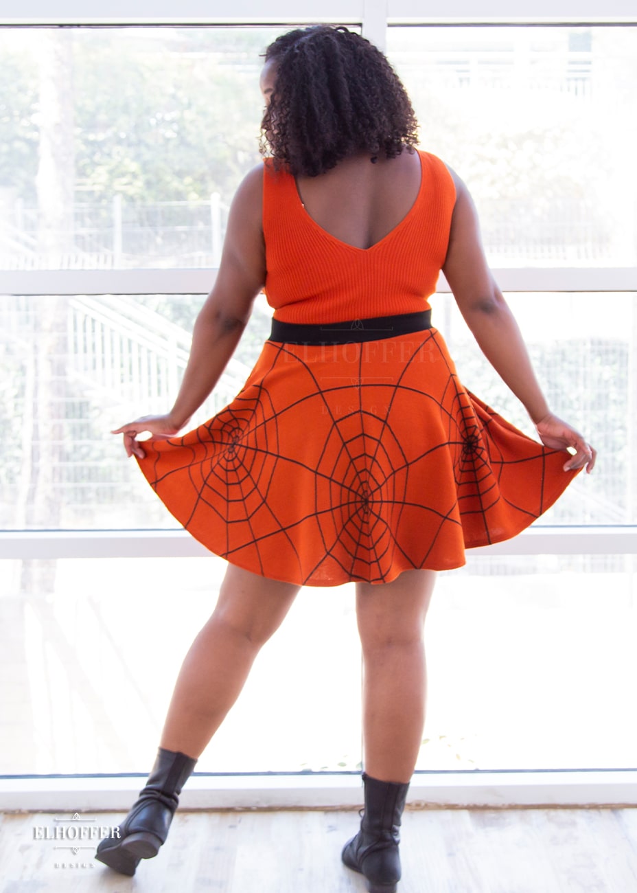 Essential Knit Skirt - Pumpkin Spiderwebs