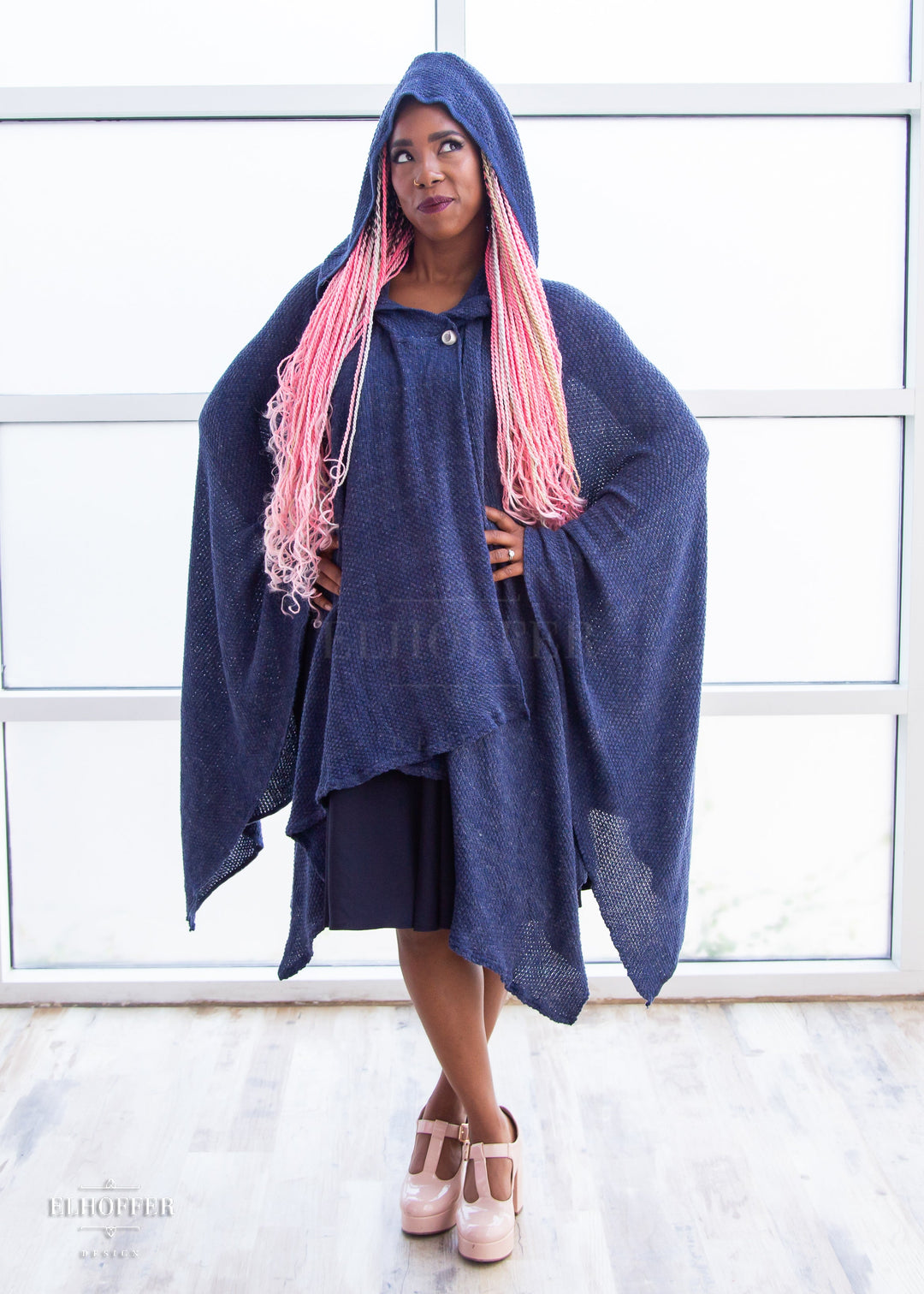 Essential Nomad Cape - Heathered Navy