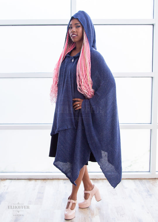 Essential Nomad Cape - Heathered Navy