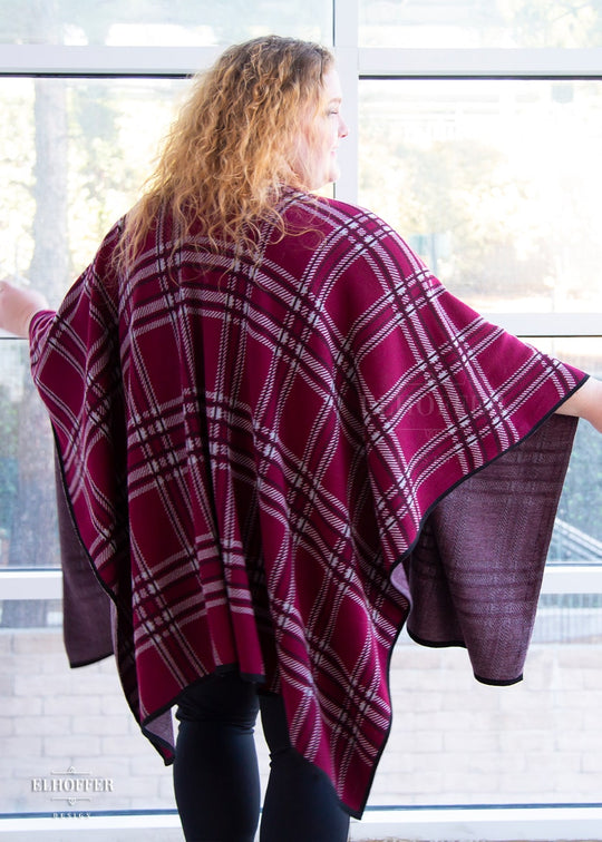 Essential Tartan Poncho - Crimson