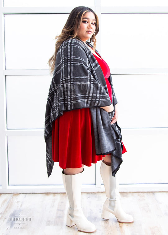 Essential Tartan Poncho - Charcoal