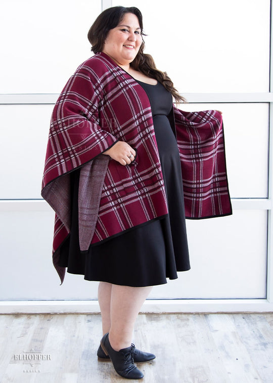 Essential Tartan Poncho - Crimson