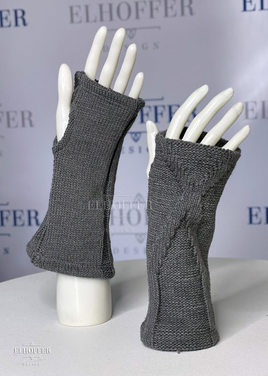 Retired Prodigy Fingerless Gloves Retired